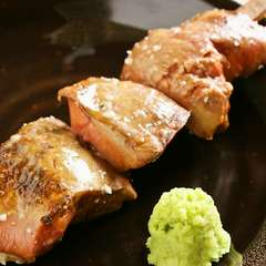 レバーの魅力を最大限に引き出された焼き加減が絶妙。鶏のフォアグラ『白レバー』