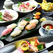 活きの良い鮮魚の他、金沢のブランド「加賀野菜」が贅沢につかわれた華やかなコース。五感で堪能できる料理は、大切な人をおもてなししたい場に最適。季節で内容が変わるので、旬の美味しさを満喫できます。