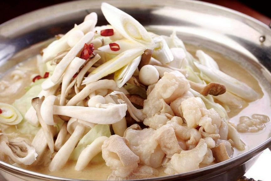 女性のお客様に大人気の『豆乳味噌味もつ鍋』