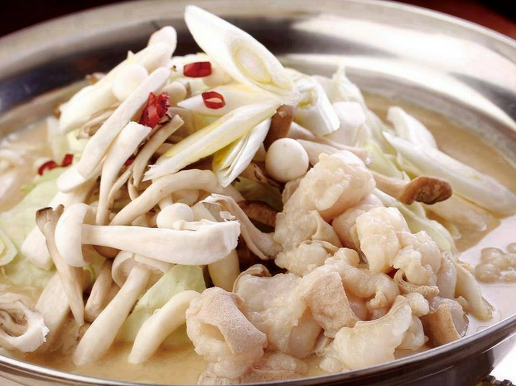 女性のお客様に大人気の『豆乳味噌味もつ鍋』