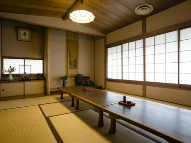 昔ながらの日本家屋の温かさが伝わる3つの個室