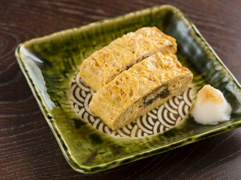 蒲焼きの旨みと、コクのある卵の味が調和した『う巻き』