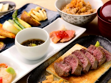忘年会に人気の銀座 有楽町のお店 忘年会 新年会特集 21 ヒトサラ 忘年会に人気の銀座 有楽町のお店 忘年会 新年会特集 21 ヒトサラ