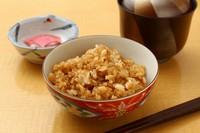 香の物、お味噌汁付き