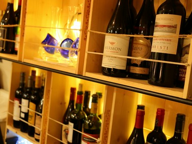 ワインをもっと身近に感じて欲しい、世界のワイン40種セレクト