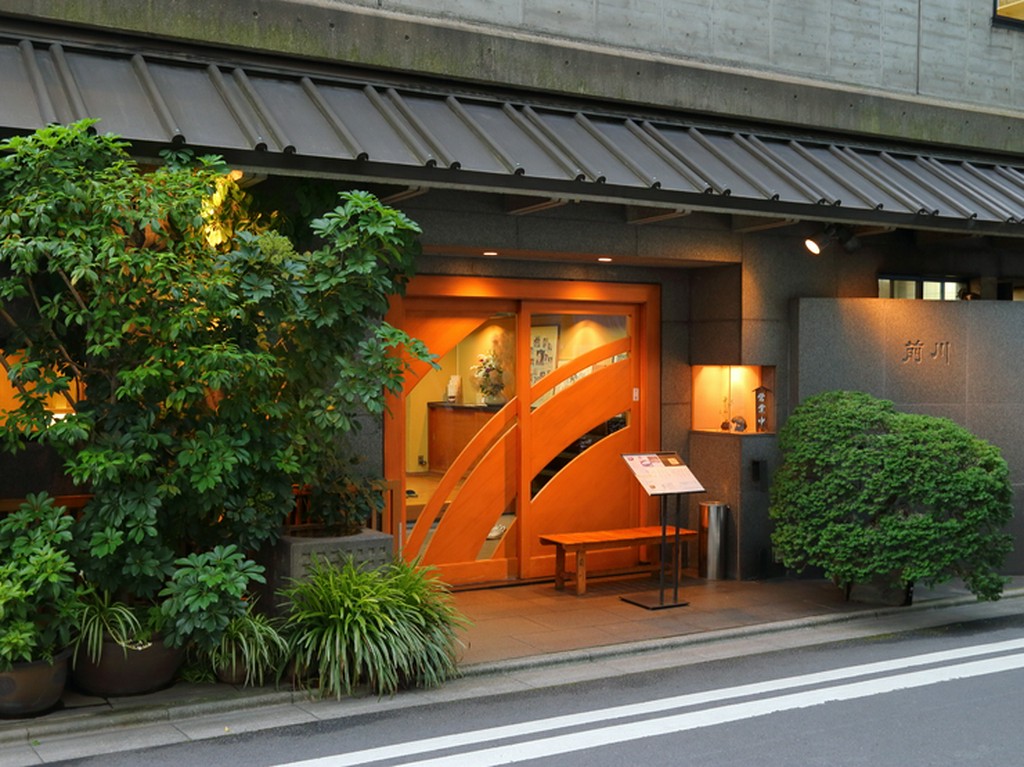 ファミリー層にもおすすめ。創業200年の老舗鰻店