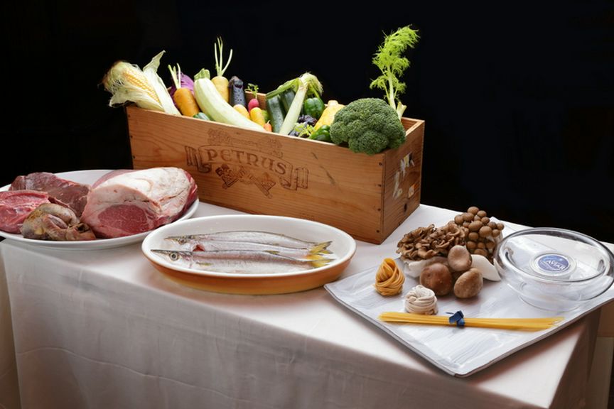 『旬の厳選食材のワゴン』