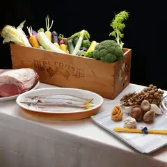 『旬の厳選食材のワゴン』