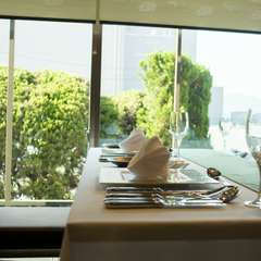 完全個室で人目を気にせずお食事を