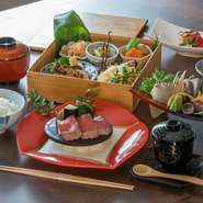 松花堂弁当におおいた和牛いちぼがついた贅沢な一品。