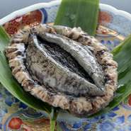 大分県の誇るブランド銘柄「豊後牛」は、ジューシーで肉汁たっぷり。肉の味がしっかりしていて、どんな調理でも安定した美味しさをお召しあがりいただけます。