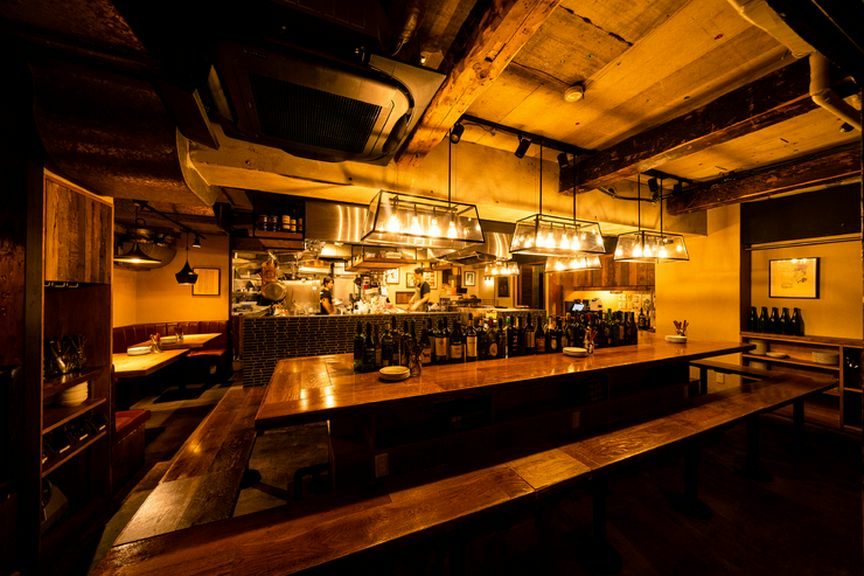 記念日や特別な日にふさわしい料理とおしゃれなカウンター