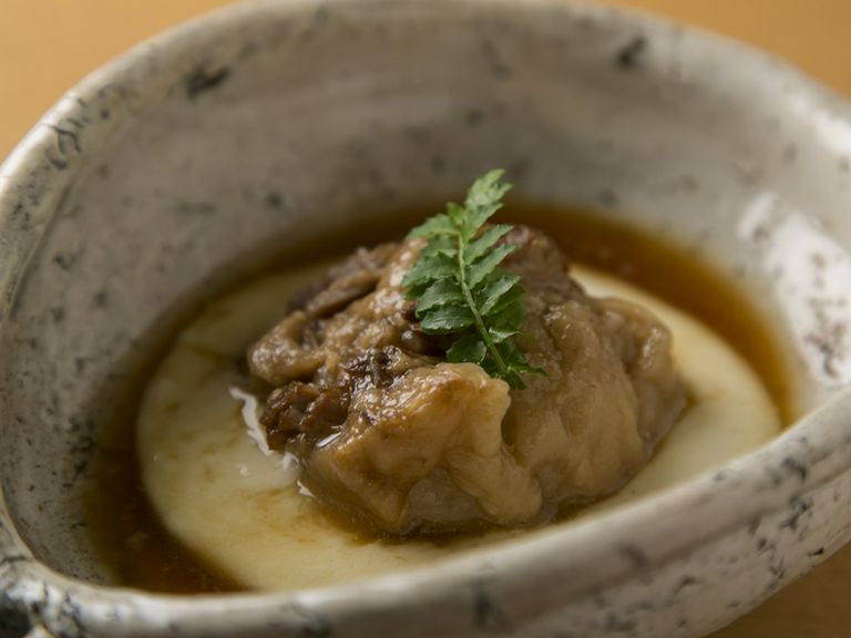 角煮とじゃがいもソースのバランスが絶品『豚の角煮 じゃがいもソース』