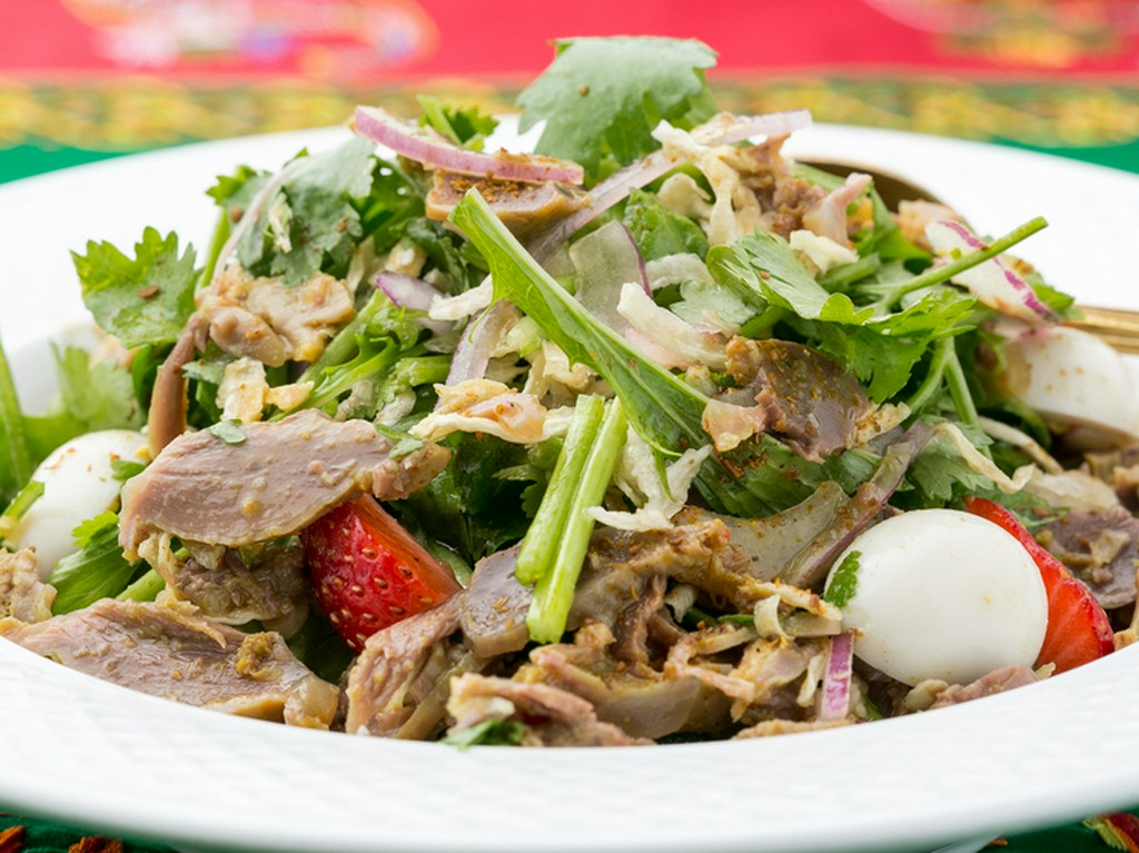 独自のスタイルへと昇華させた、オリジナリティ溢れるメニュー