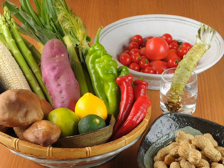 旬の食材を大将自ら目利きを働かせて、厳選仕入れ