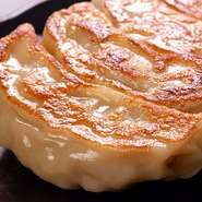 他のお店と違い、ご注文をいただいてから包んで焼き上げます！