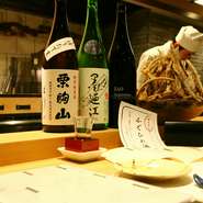 しっとりとした大人の女子会を開くなら、こだわりの日本料理が味わえる【うまいものあり　おおみ矢】へ。美食な女性にふさわしい絶品料理をいただきながら、日本酒をゆっくりと傾ける素敵な時間が過ごせます。
