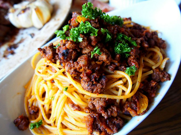 ラグーソースのボロネーゼ