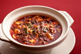 しびれるほどの辛さと香りが効いた、『陳麻婆豆腐』