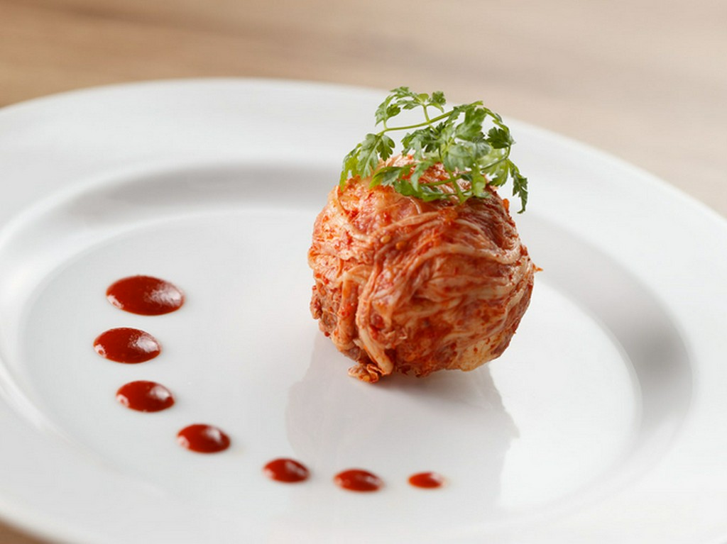 日経レストラン第1回グランプリメニューに選ばれた『キムチの王様』