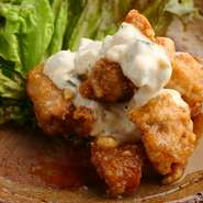 自家製タルタルソースが絶妙な逸品『鶏南蛮揚げ』