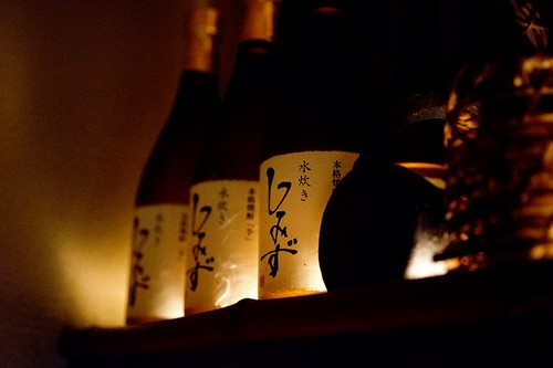 鶏料理に合う焼酎は、こだわりの品揃え