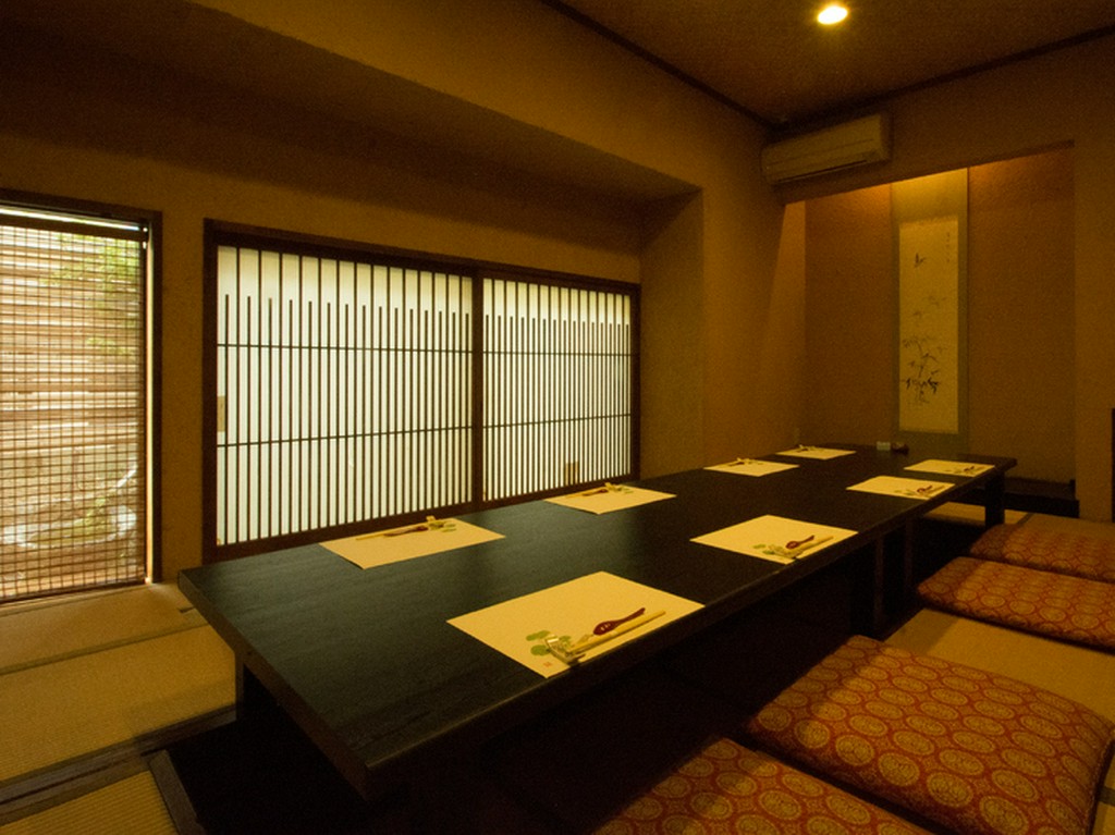 長く根付く、わらびのような結婚生活を願ってお祝いしたい