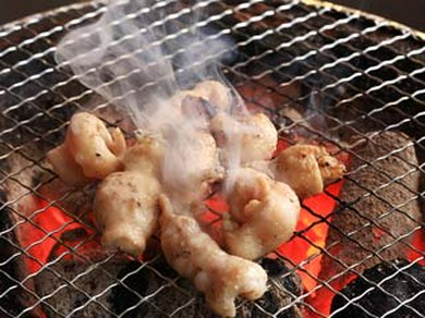 うまい肉に冷えたビール♪