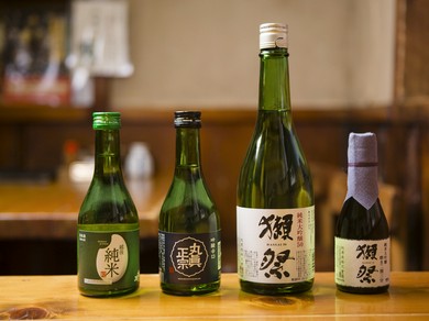 多彩な銘柄の日本酒飲み切りボトルをラインナップ