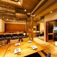 個室側をすべて開放し貸切パーティも。ご相談くださいませ。