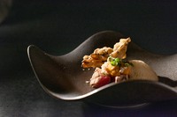 ・本日のアミューズ
・本日の前菜
・本日の魚介料理
・本日のお任せ料理
・本日の肉料理
・本日のデザート

内容は当日の仕入れ状況によって変わる事が有りますので、予めご了承下さい。