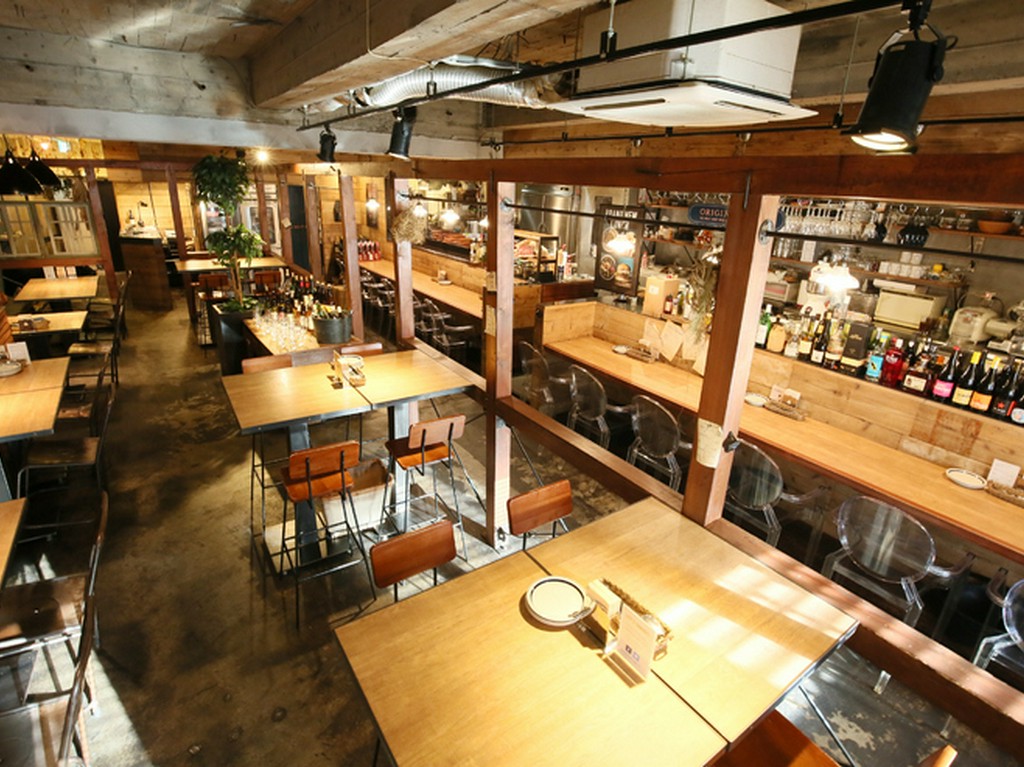 各種宴会に。広々としたフラットなホールスペース