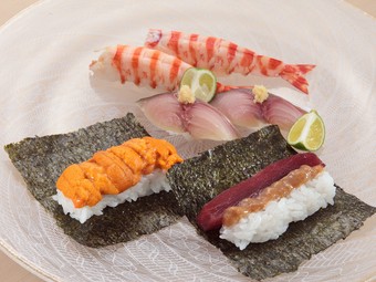 懐石料理には珍しい『寿司』はすし職人だった店主のこだわり）