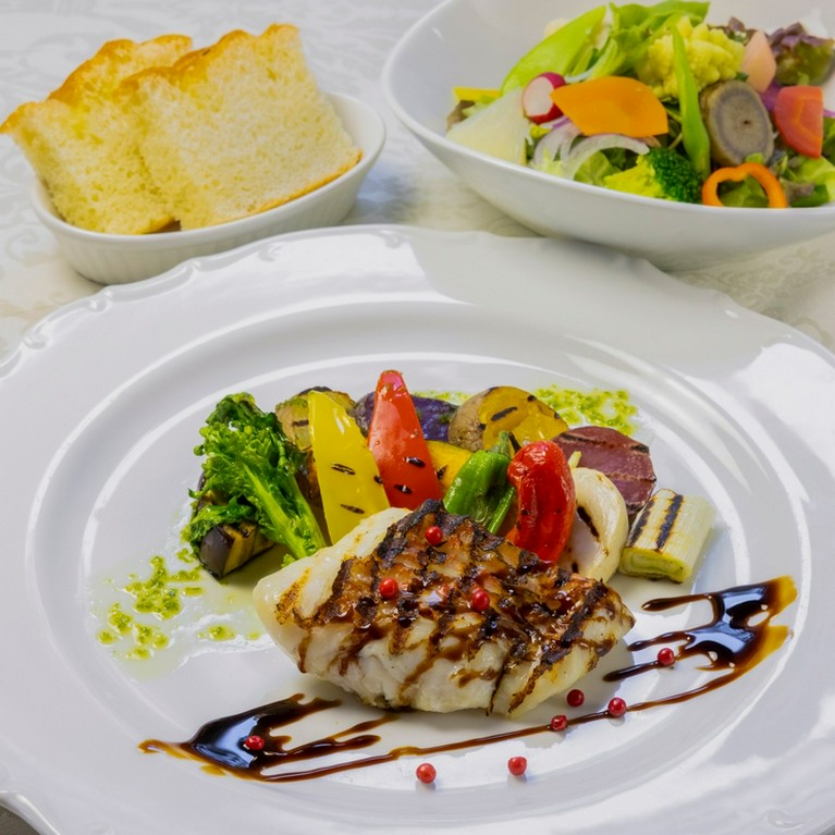 フィッシュランチ（高知県宿毛漁港直送のお魚）