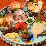 上　刺　2,500円
特上刺　3,500円
極上刺　4,500円