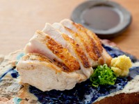 香ばしくさっとあぶって仕上げる『炙りたてタタキ』