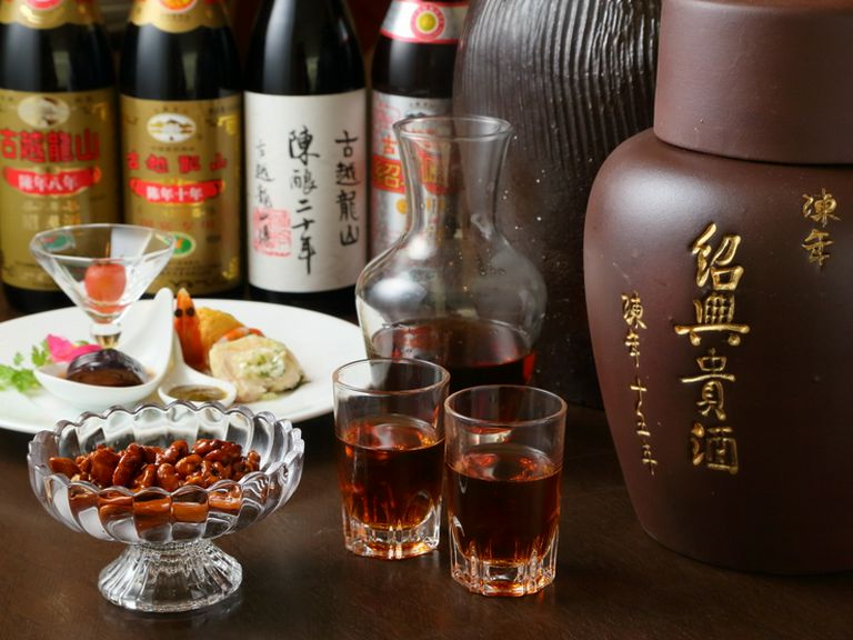 グラスでゆっくりと飲み進めていきたい『紹興酒』