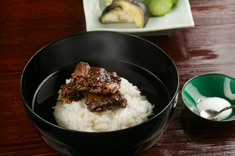 鰻山椒煮茶漬け