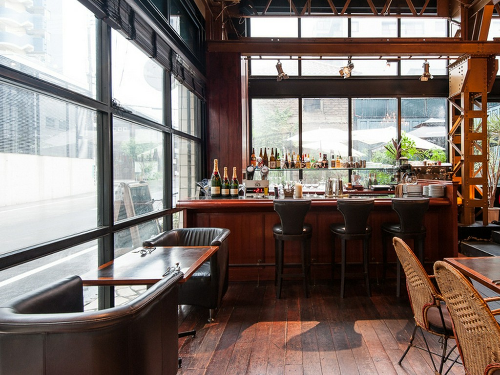 デートにぴったりなお洒落な店内