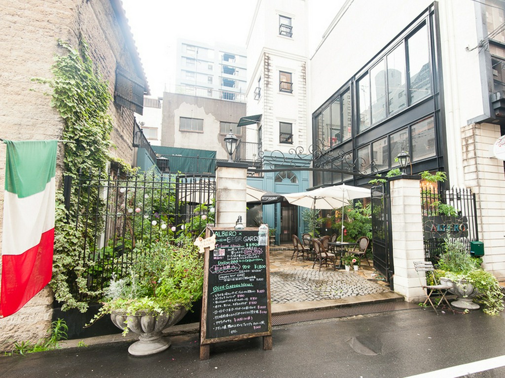 結婚式の二次会やパーティーでご利用いただけます。