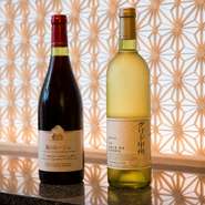 ワインが揃うのは浜松の本店も同様。白金台では特に国産物に着目
