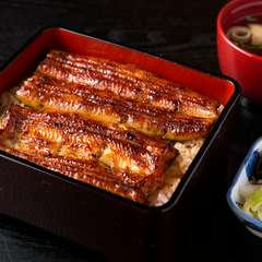 厳選素材は当然、捌きやタレ、焼きにもこだわった『うな重』