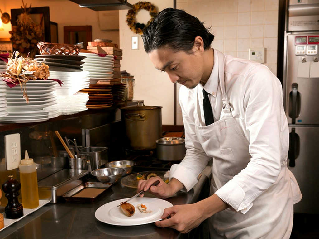 肩の力を抜いて過ごす。友人宅でくつろぐようなひとときを。