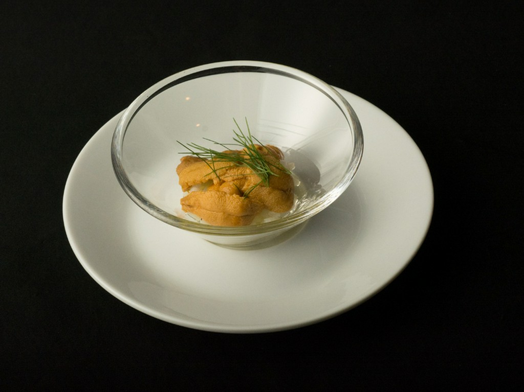 地元産の旬の魚介をイタリア米に合わせた『ライスサラダ』