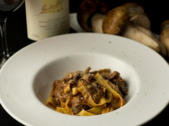 ポルチーニと黒毛和牛のタリアテッレ