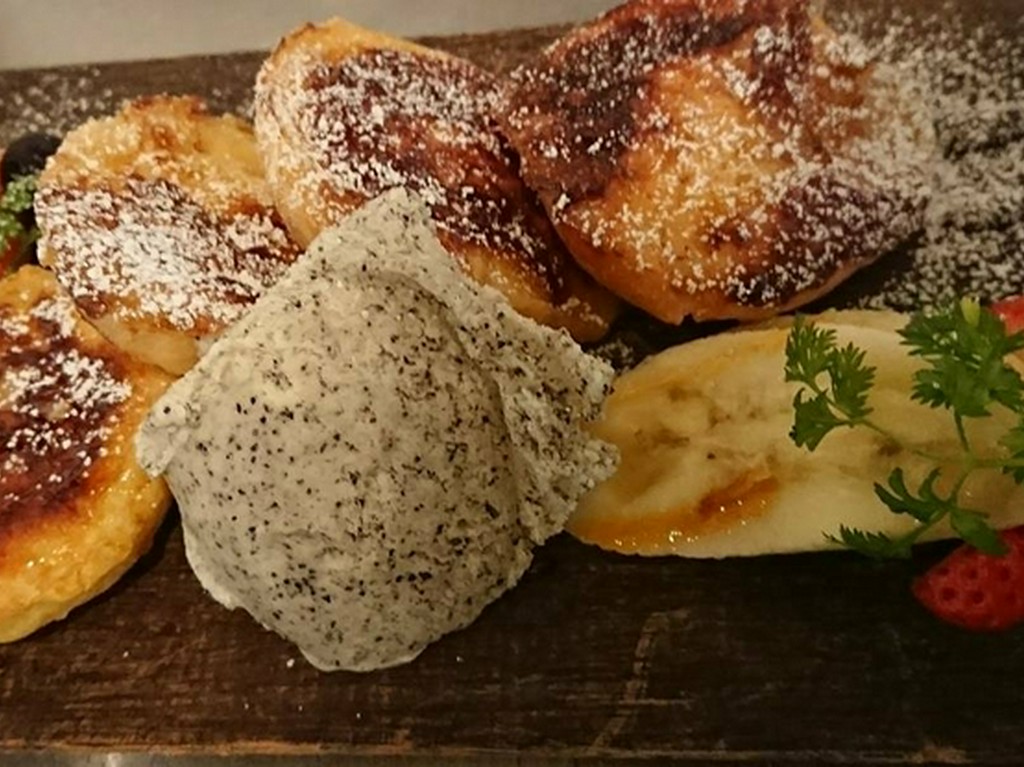 甘さ控えめで食べやすい『自家製パンのフレンチトースト』