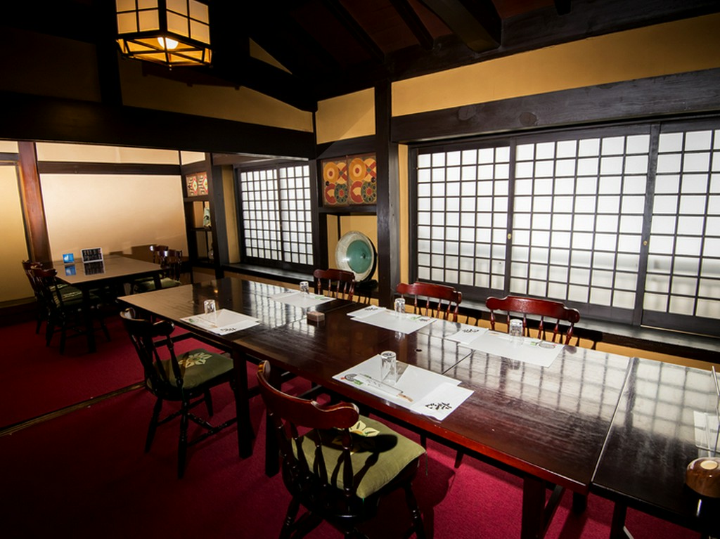 事前電話予約のお客様限定でフリードリンクプランもあります