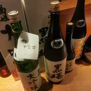 レアシリーズ全般を網羅しております。
十四代、黒龍、菊姫、飛露喜、而今、磯自慢、鍋島、寫楽、新政、栄光冨士、百光、作、あたごのまつ、田酒、紀土、大那、獺祭、楯野川、楽器正宗、玉雪、勝駒