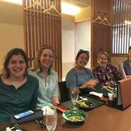 お客様目線で物事を見つめ、考えて、お客様からお声がかかる前に必要なことを準備する。その上で、予期せぬ事態にも、あわてず対応できるようでありたいと考えております。