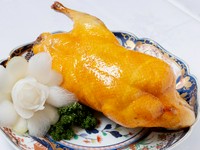 歴史の中で培われた北京名物アヒル料理。